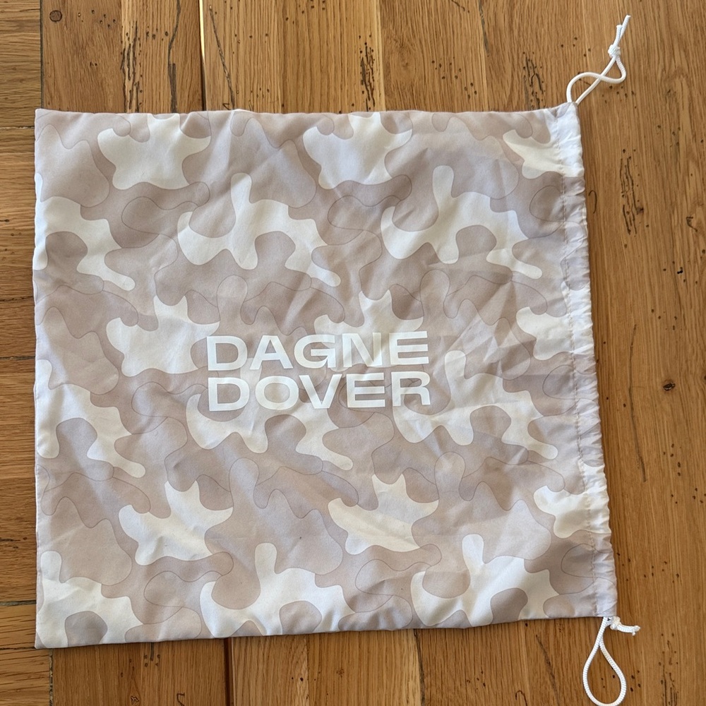 Dagne Dover Beige Camouflage Drawstring Pouch